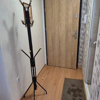 Alquiler de un apartamento acogedor y compacto de dos habitaciones en el barrio de Levski, Varna, Bulgaria